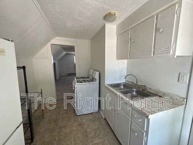 Foto del edificio - 3021 Harney St