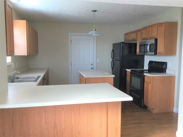 Foto del edificio - 10408 Lynchburg Dr