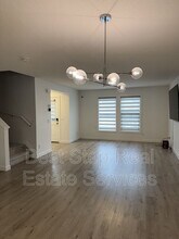 Building Photo - 2171-2152 52 St SW