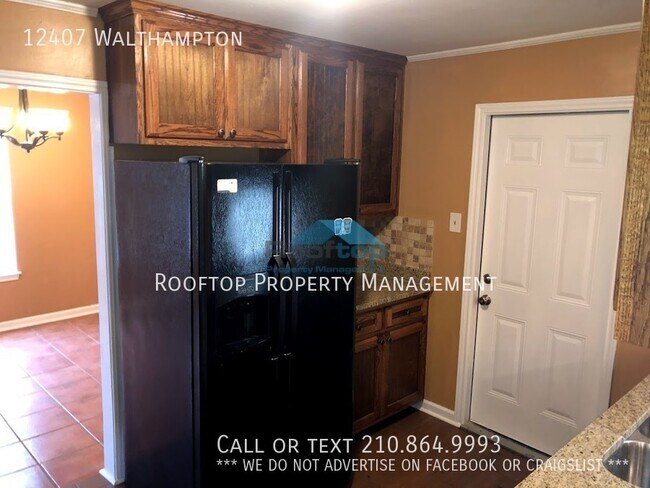 Foto del edificio - 12407 Walthampton-