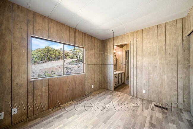 Foto del edificio - Lovely 2 Bed/2 Bath Manufactured Double-Wide Home In Anza!