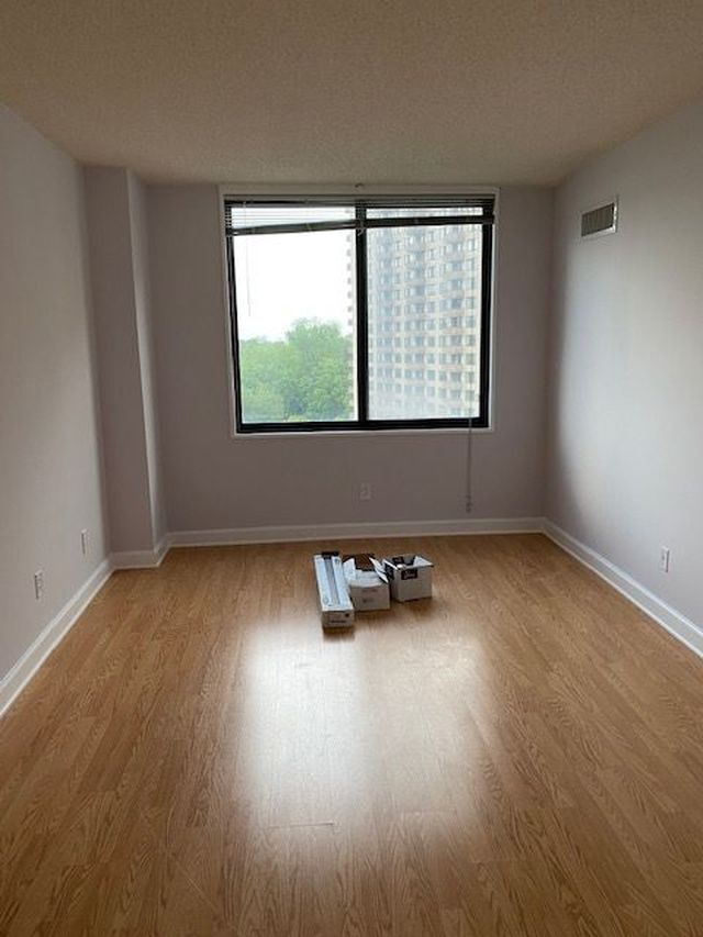 5225 Pooks Hill Rd Unit 814N, Bethesda, MD 20814 Condo for Rent in