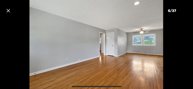 Foto del edificio - 865 N Redbarn Ln