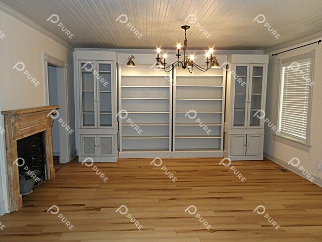 Foto del edificio - 3305 Bradley St SW