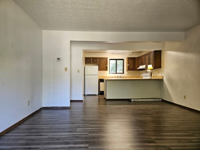 Living room - 508 State Mill Rd