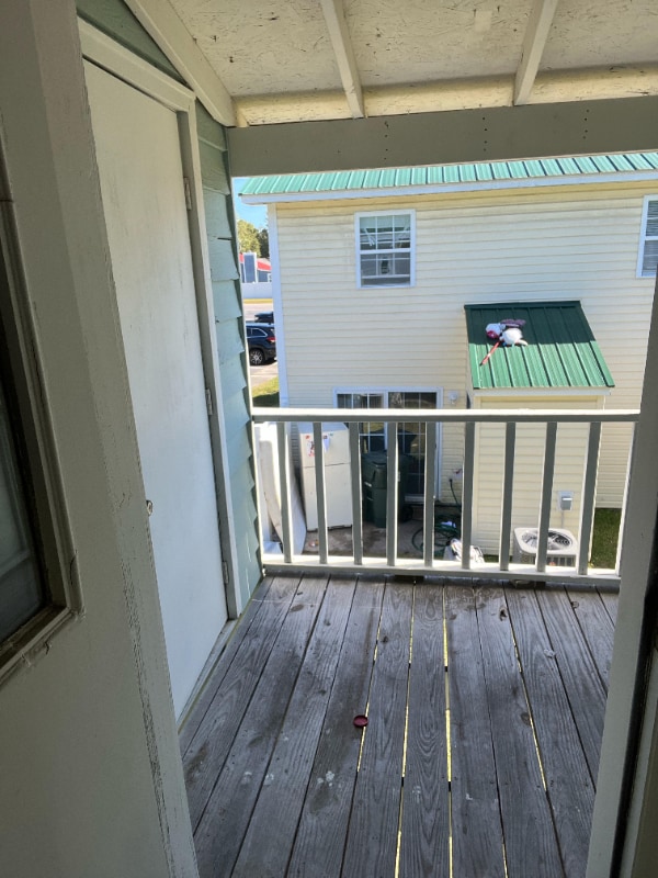 Foto del edificio - 1226 Shalom Dr