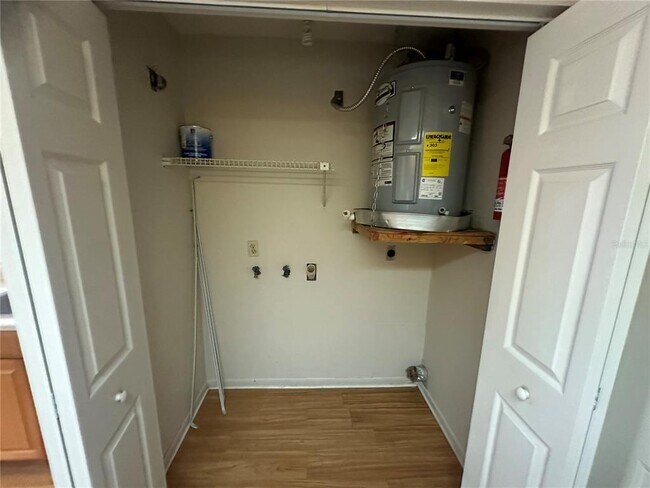 Foto del edificio - 921 Shirley Ann Trail