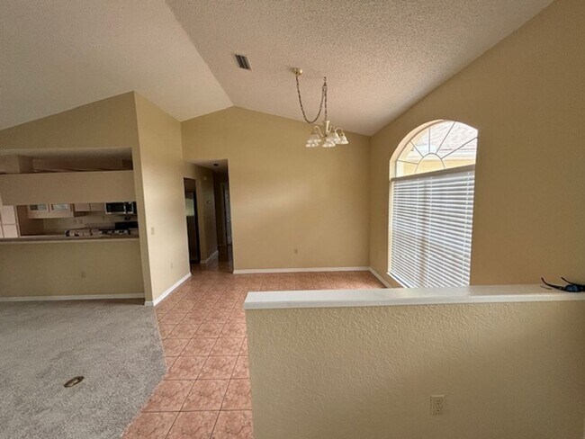 Building Photo - 11018 Audie Brook Dr