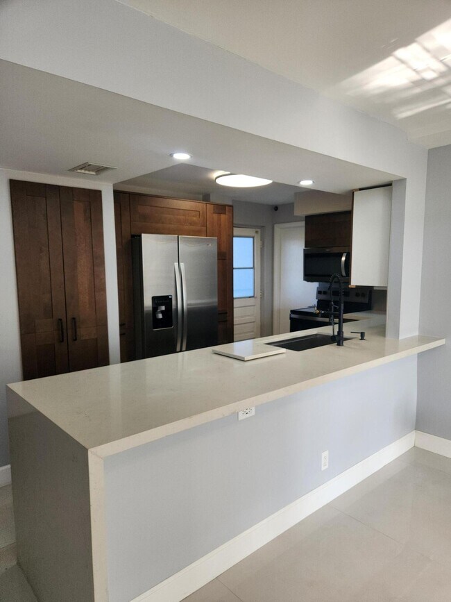 Foto del edificio - 5301 NW 2nd Ave