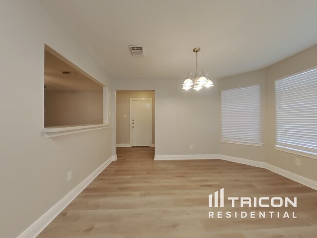 Foto del edificio - 4738 Black Rock St