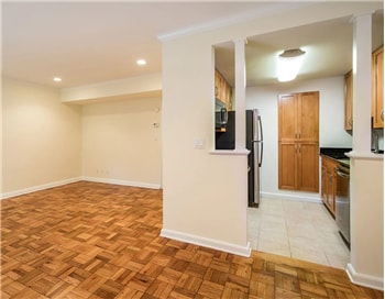 Photo - 128 Sherman Rd Townhome