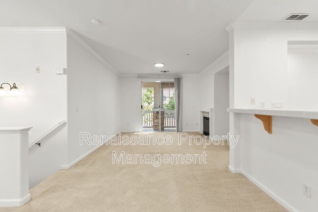 Building Photo - 4182 Glenwood Terrace