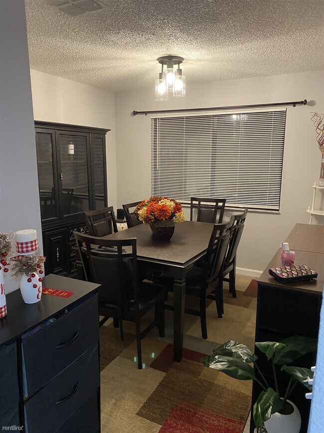 Foto del edificio - 3 br, 2.5 bath House - 27 Fawn Lane