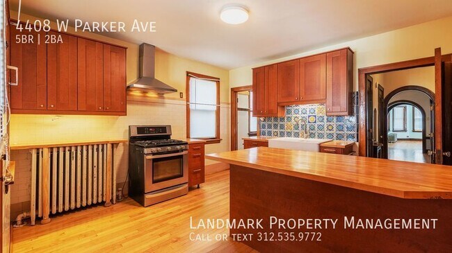 Building Photo - 4408 W Parker Ave