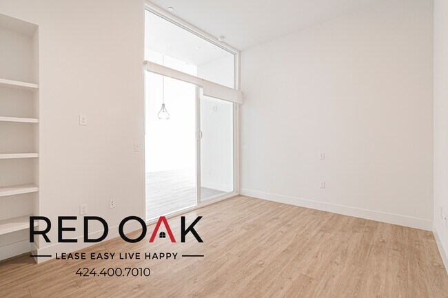 Foto del edificio - 1331 W 7th St