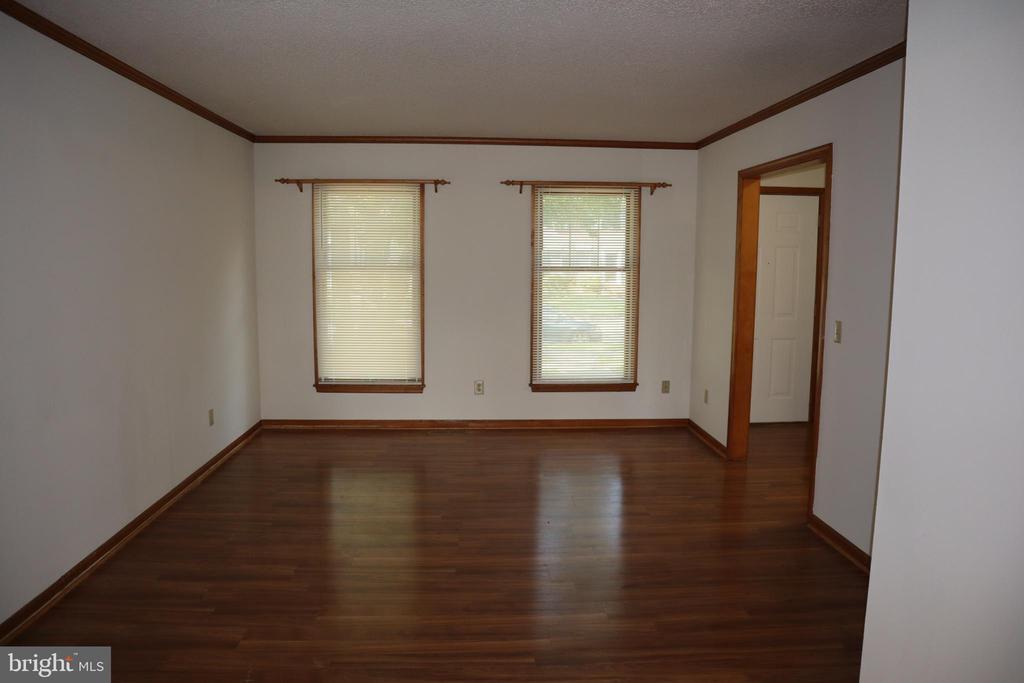 Primary Photo - 903 Tamarac Dr