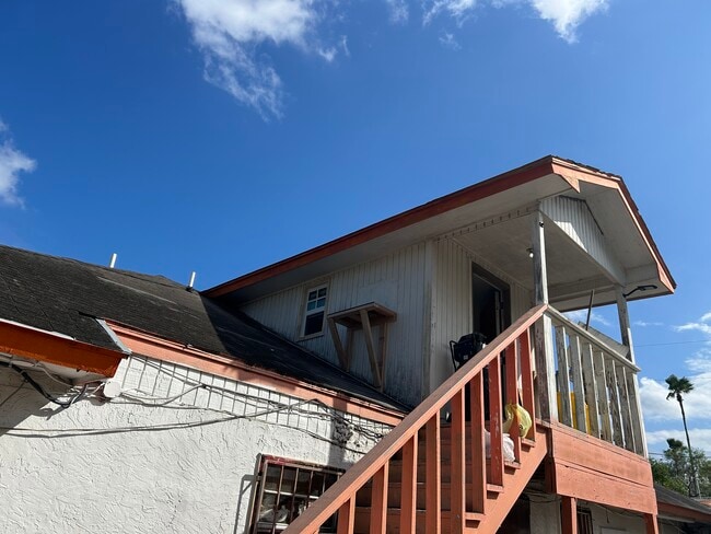 Building Photo - 1155 N Minnesota Ave