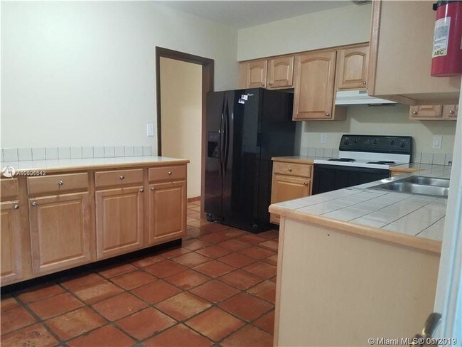 Building Photo - 15800 Palmetto Club Dr