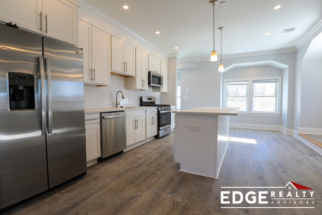 Foto principal - 108 Kenrick St
