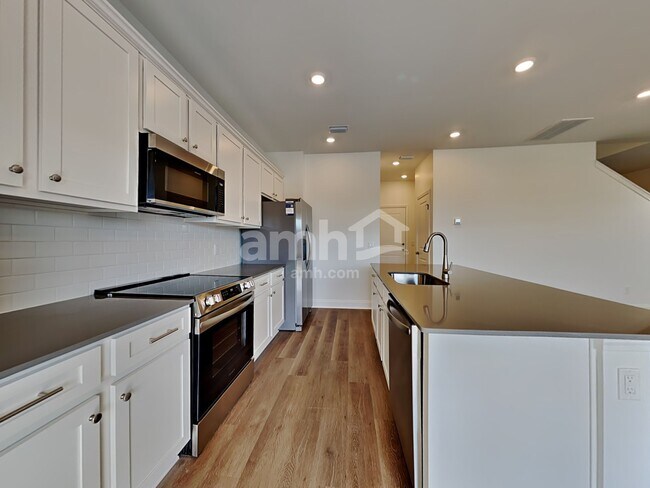 Building Photo - 164 Anthurium Dr