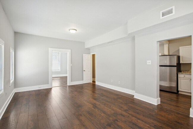 Foto del edificio - Large 3BR/2.5BA Two Story House Near Downtown Savannah