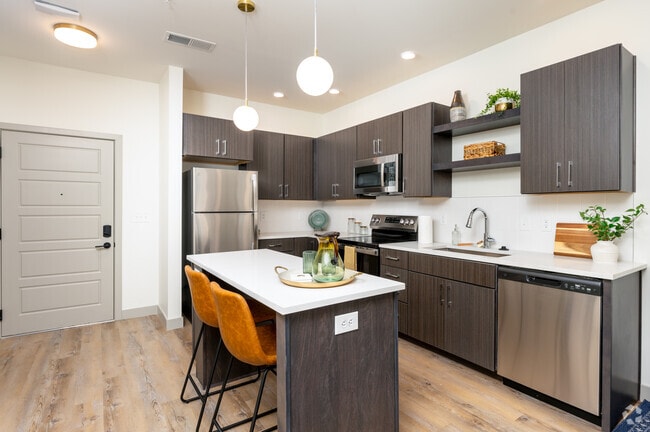 The Parlour 1BR, 1BA - 649SF - Kitchen - The Grounds