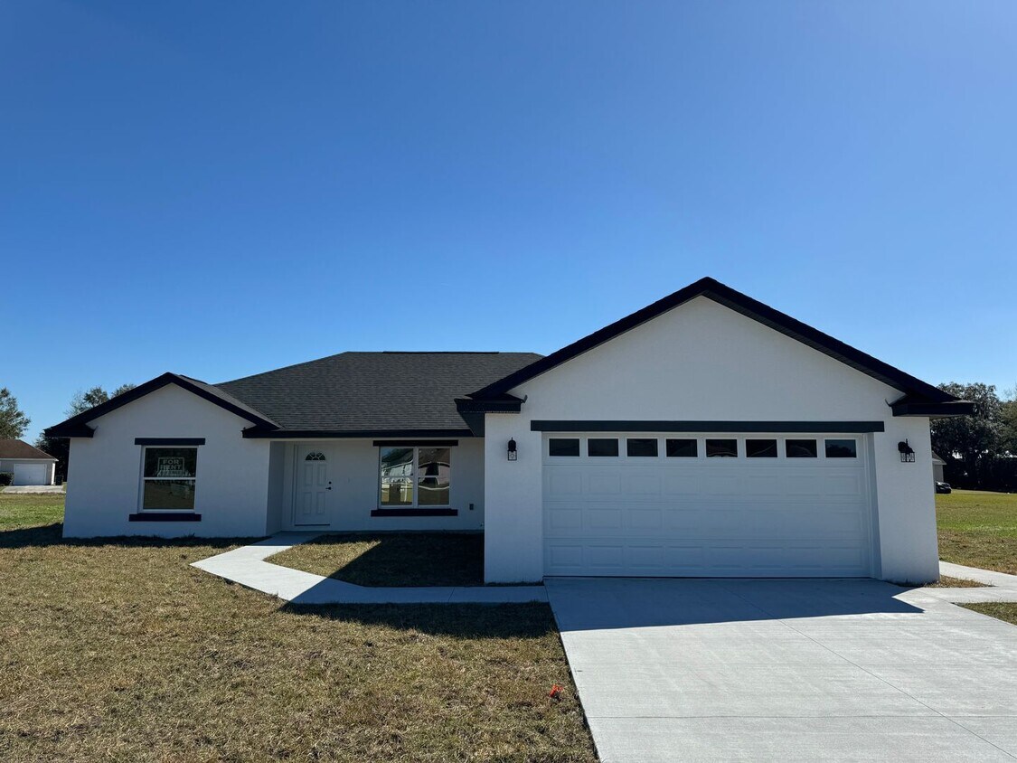 Primary Photo - HUGE NEW CONSTRUCTION 3BR/2BA Home For Ren...