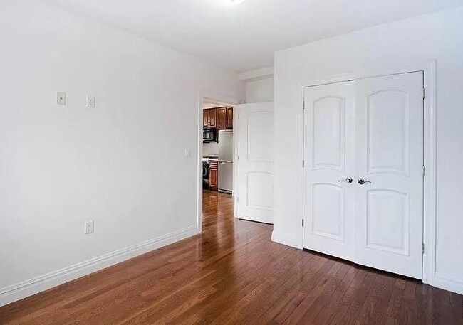 Photo - 25-25 Newtown Ave Apartment