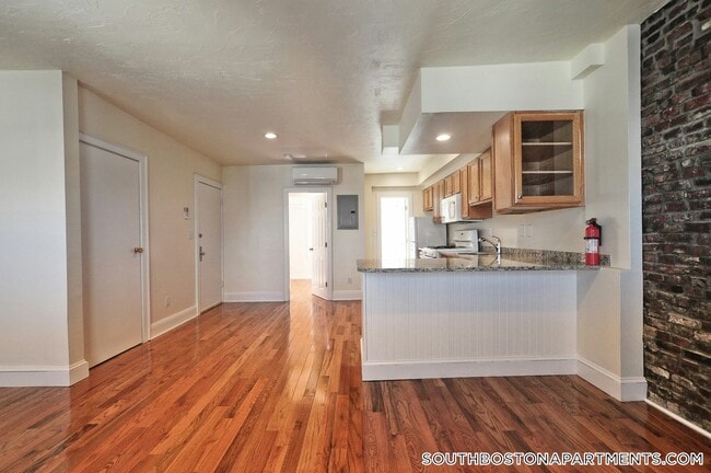 Building Photo - 3 Grimes St