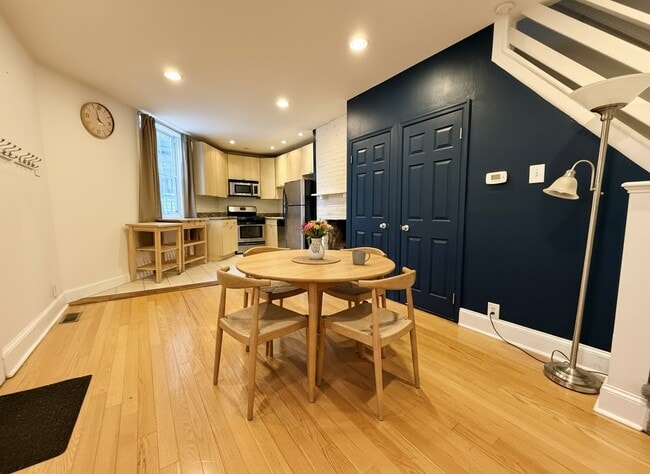 Foto del edificio - 2714 South St