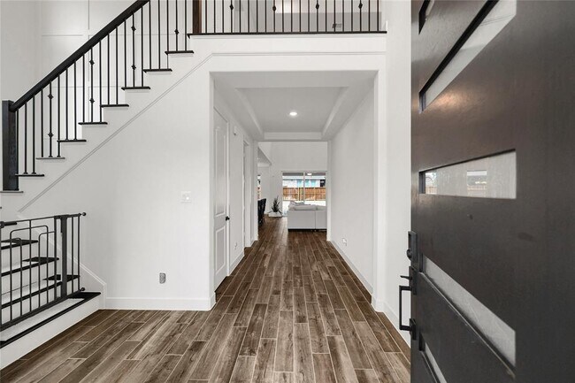 Foto del edificio - 28206 Clear Breeze Ct