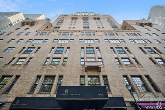 Building Photo - 219 S 18th St