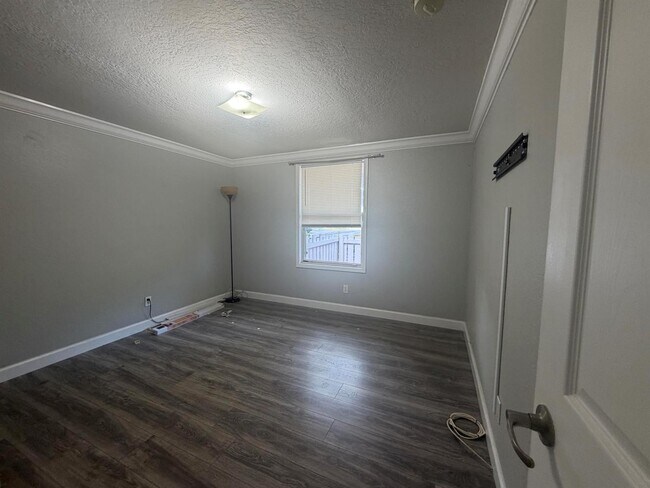 Foto del edificio - 7194 Southgate Blvd