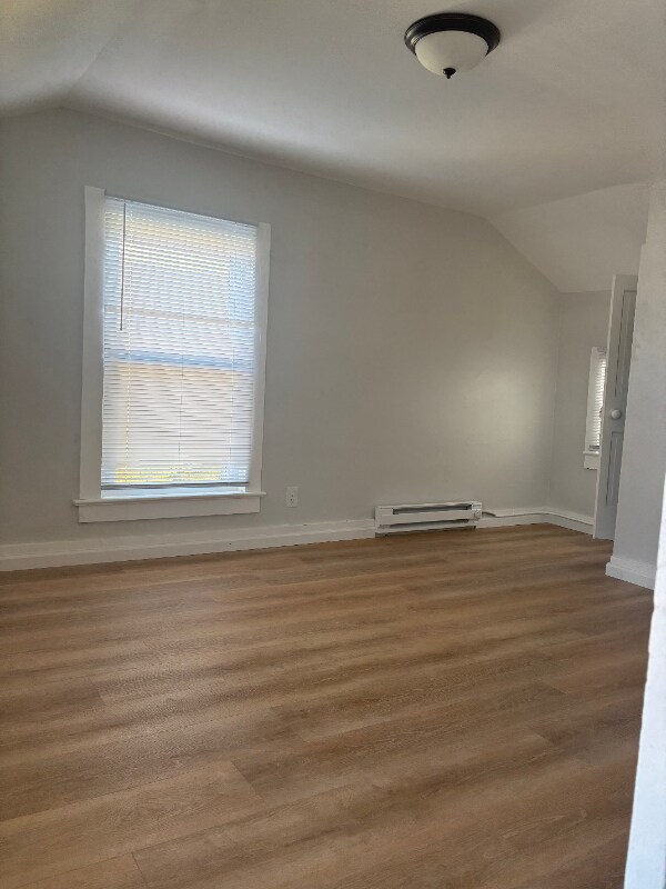 Foto del edificio - 1328 N Main St