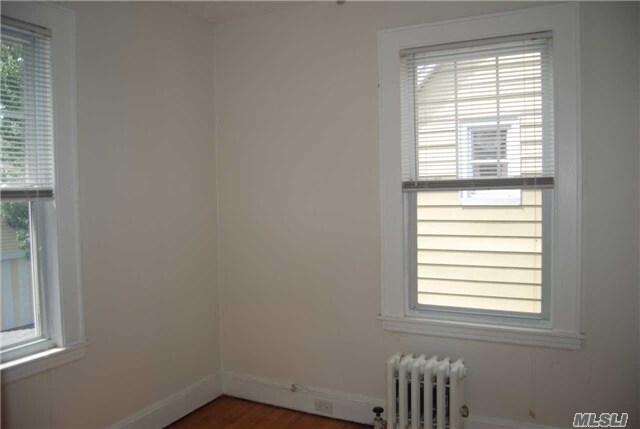 Building Photo - 174 Park Ave