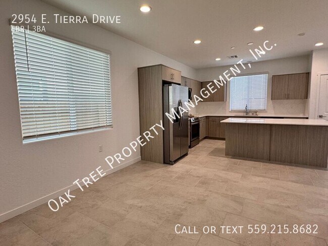 Foto del edificio - 2954 E Tierra Dr