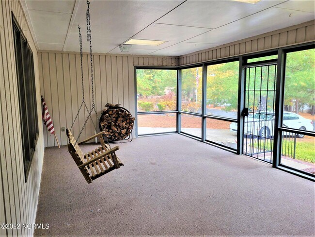 Foto del edificio - 105 Fox Run Ct