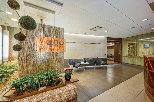 Foto del edificio - 400 E Randolph St