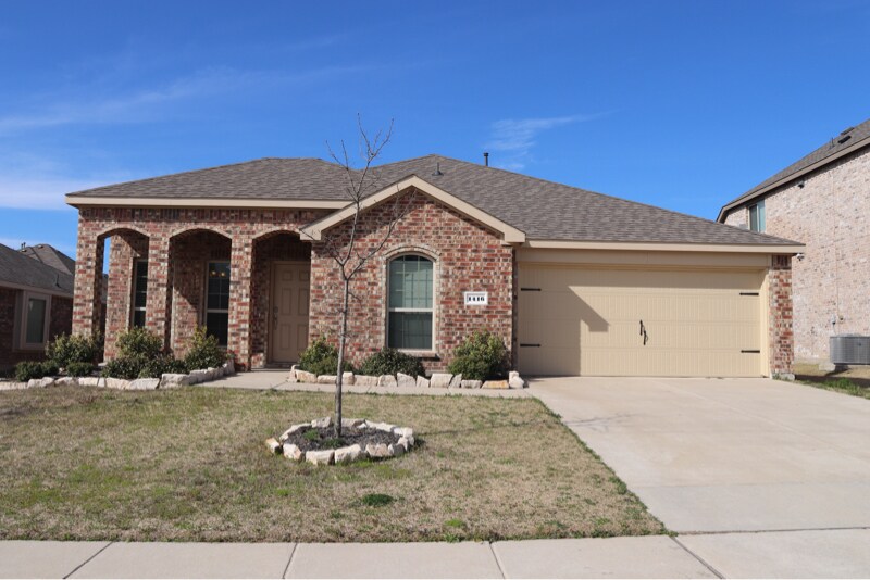 Foto principal - 1416 Clayton Ln