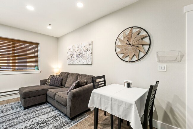 Foto del edificio - 512 2nd Ave N