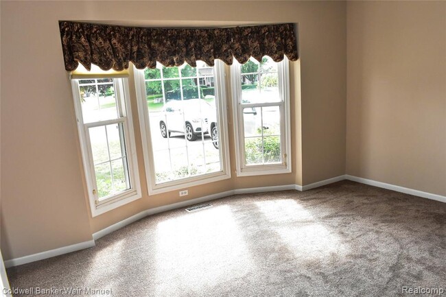 Building Photo - 16488 Winchester Dr