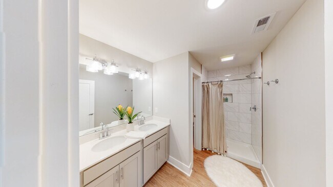 Building Photo - 3 bedroom 2.5 bath at Milltown @ the South...