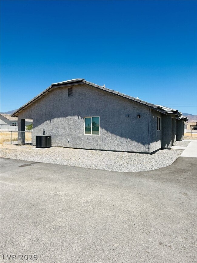 Building Photo - 1101 Indio Ct