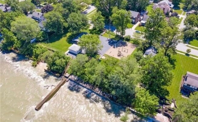 Imagine your lakeside paradise at the end or street. Euclid's premiere location. - 90 E 216th St