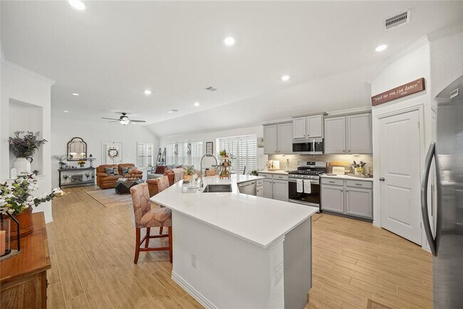 Building Photo - 4834 Albany Ridge Ln