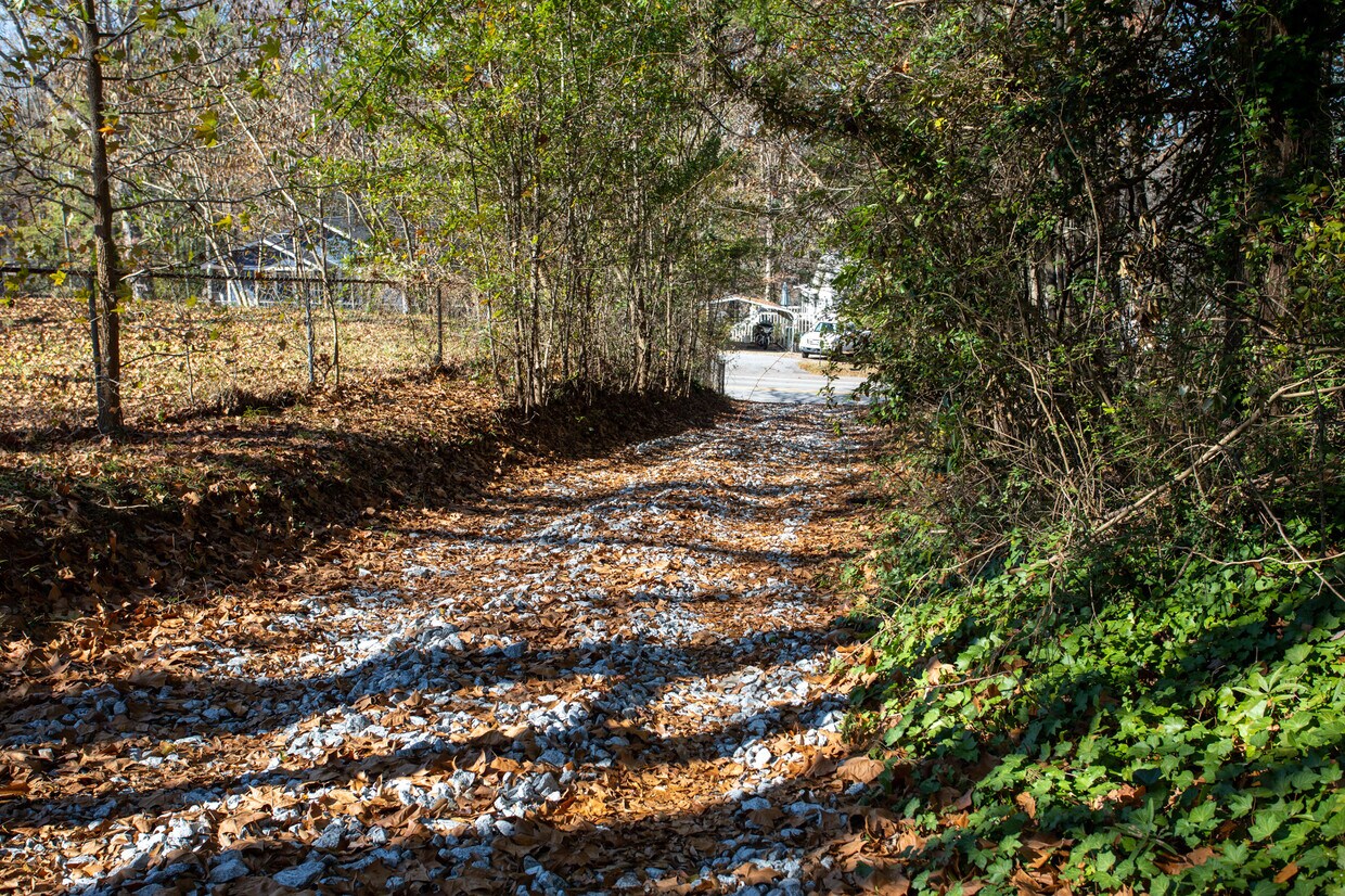 114 Tubbs Mountain Rd, Travelers Rest, SC 29690 House Rental in