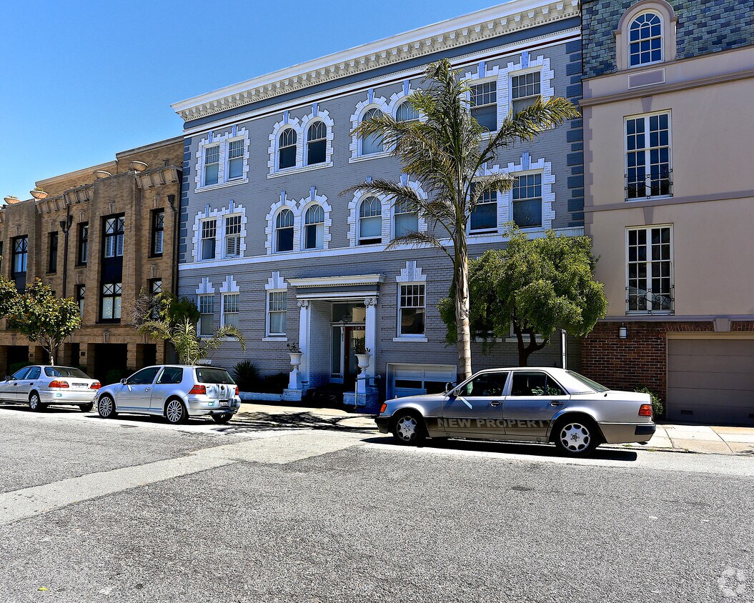 Primary Photo - 2985 Pacific Ave