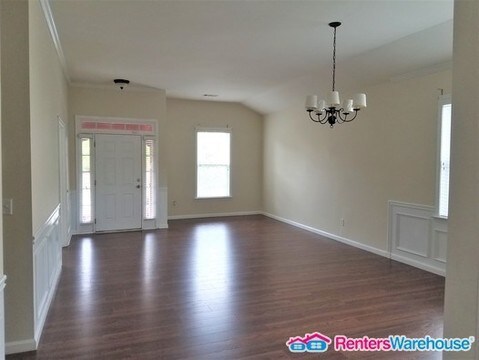 Building Photo - Charming 4 Bedroom Home in Union City!!!
