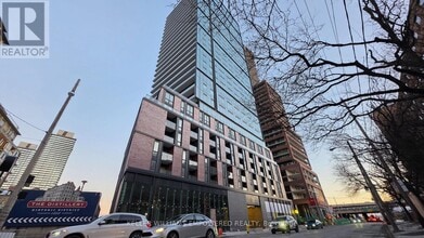 Building Photo - 35 Parliament St