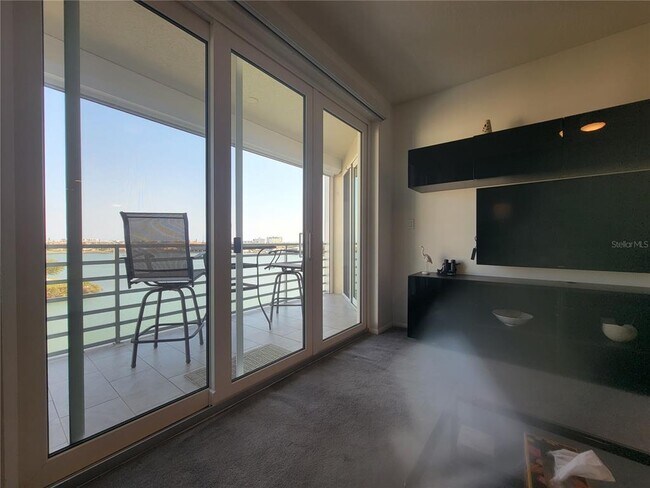 Foto del edificio - 7912 Sailboat Key Blvd S